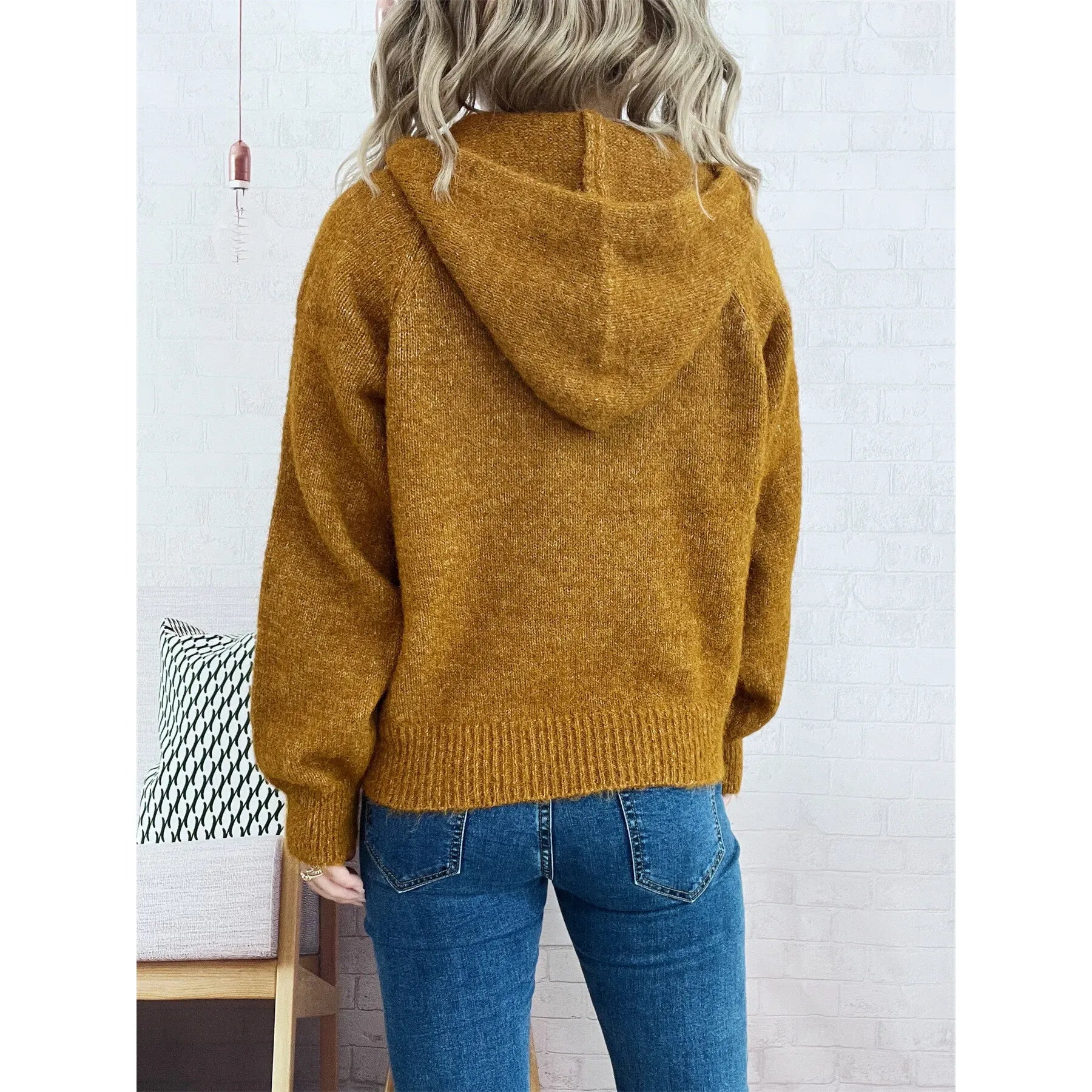 2857f4e8f2574f1788c6fd57380b7ee4-Max-Origin