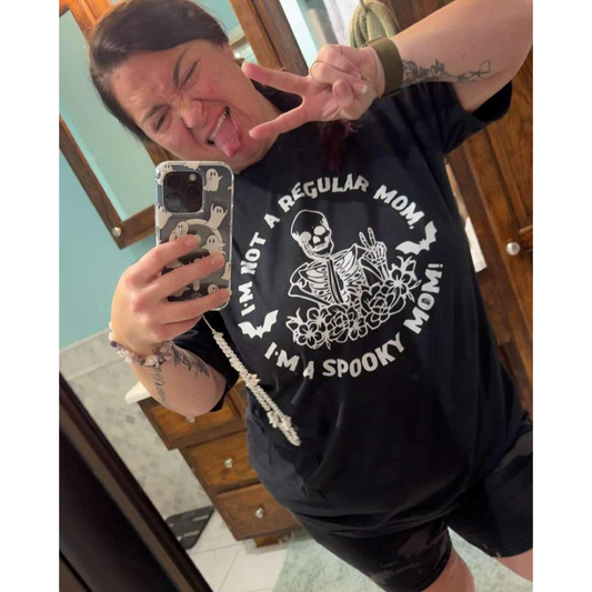 Spooky Mama Tee
