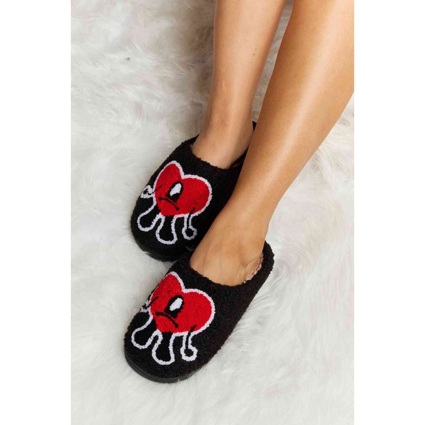 Sad Heart Print Plush Slippers