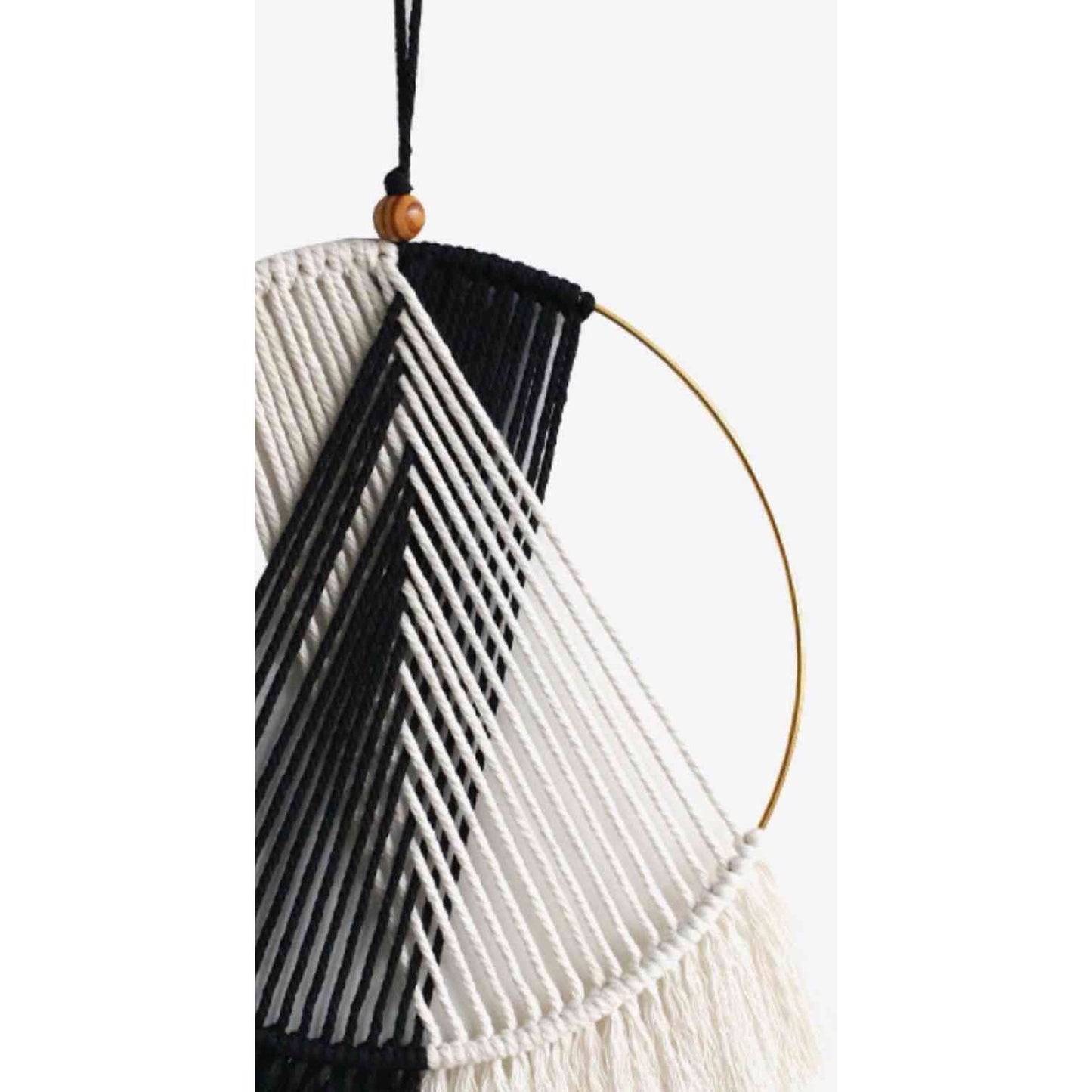 Contrast Fringe Round Macrame Wall Hanging