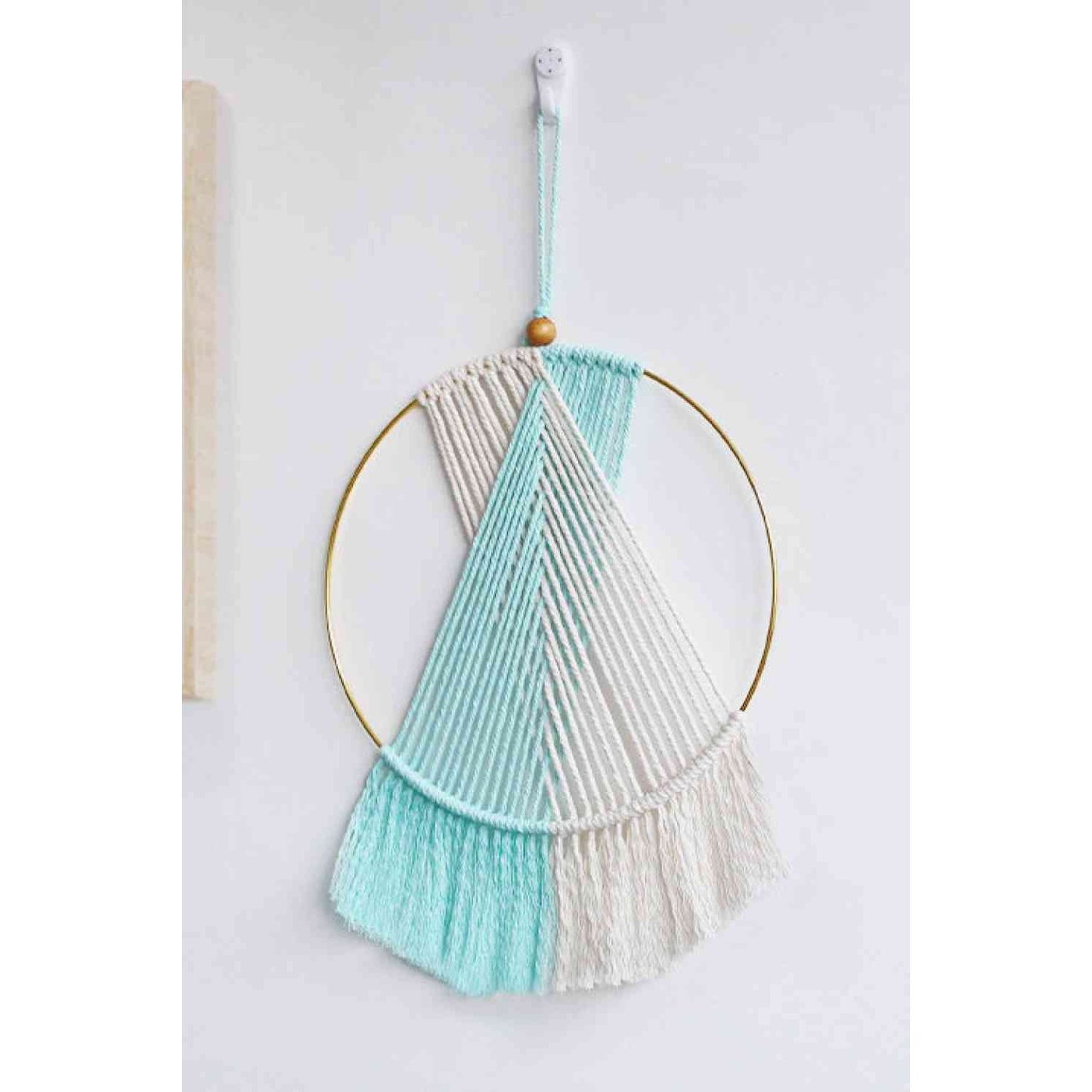 Contrast Fringe Round Macrame Wall Hanging